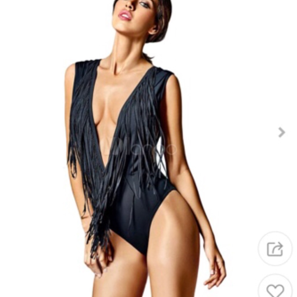 Black fringe plunge swimsuit w/ cheeky bottom